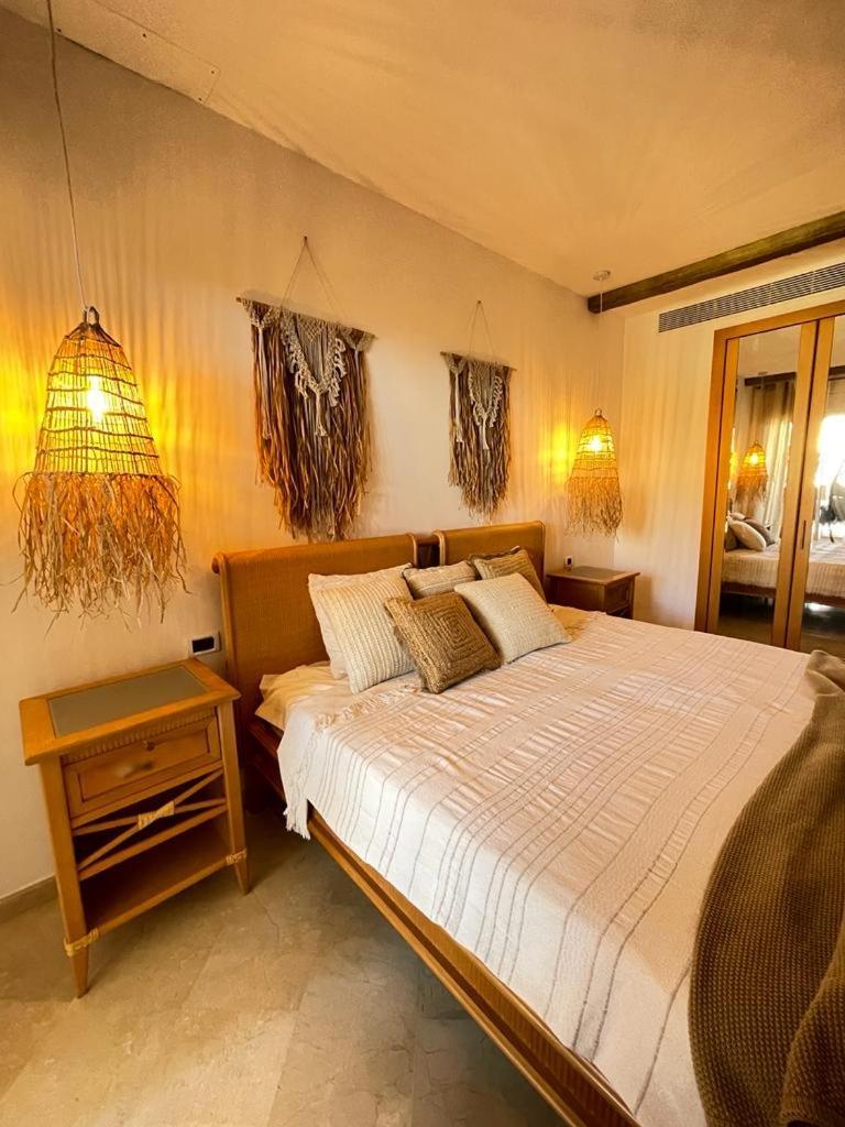 סן מיגל דה אבונה El Nautico Coral Suites מראה חיצוני תמונה