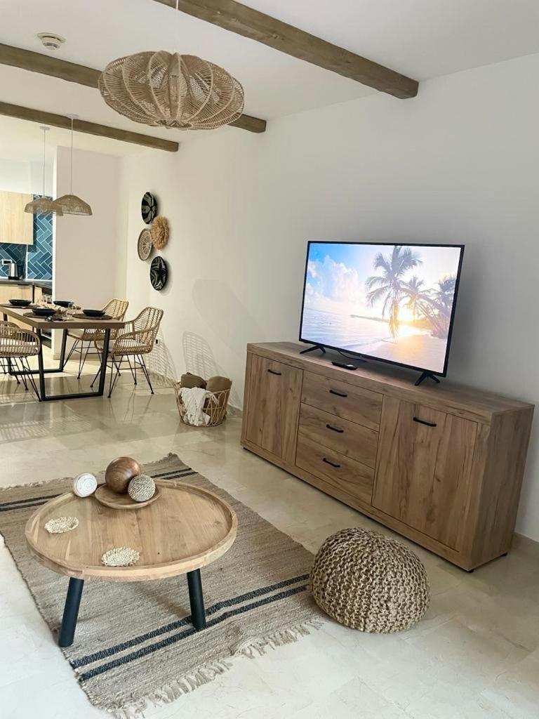 סן מיגל דה אבונה El Nautico Coral Suites מראה חיצוני תמונה