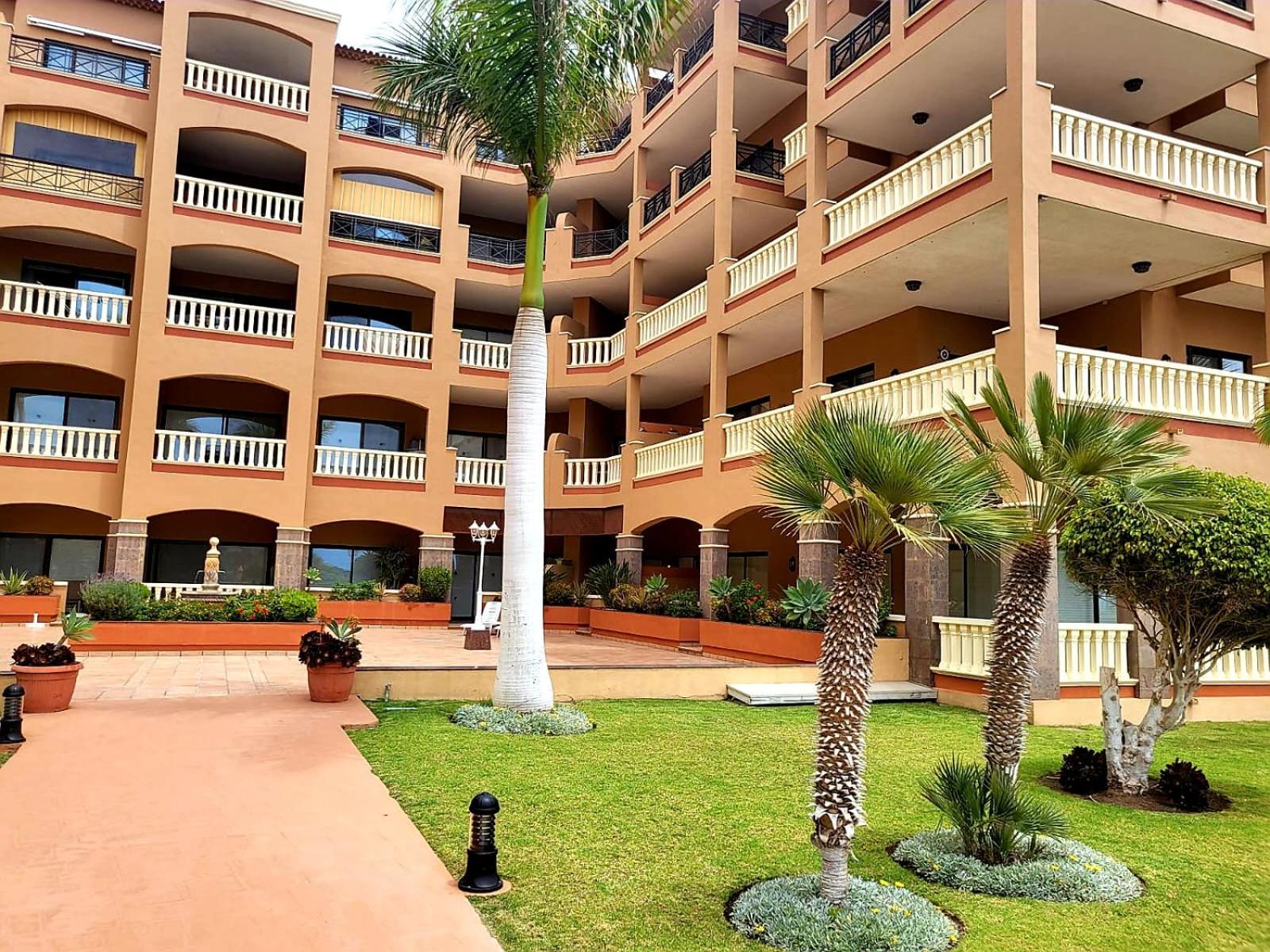 סן מיגל דה אבונה El Nautico Coral Suites מראה חיצוני תמונה