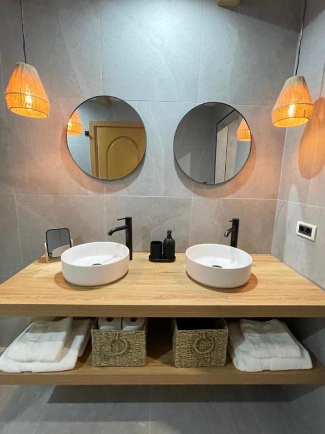 סן מיגל דה אבונה El Nautico Coral Suites מראה חיצוני תמונה